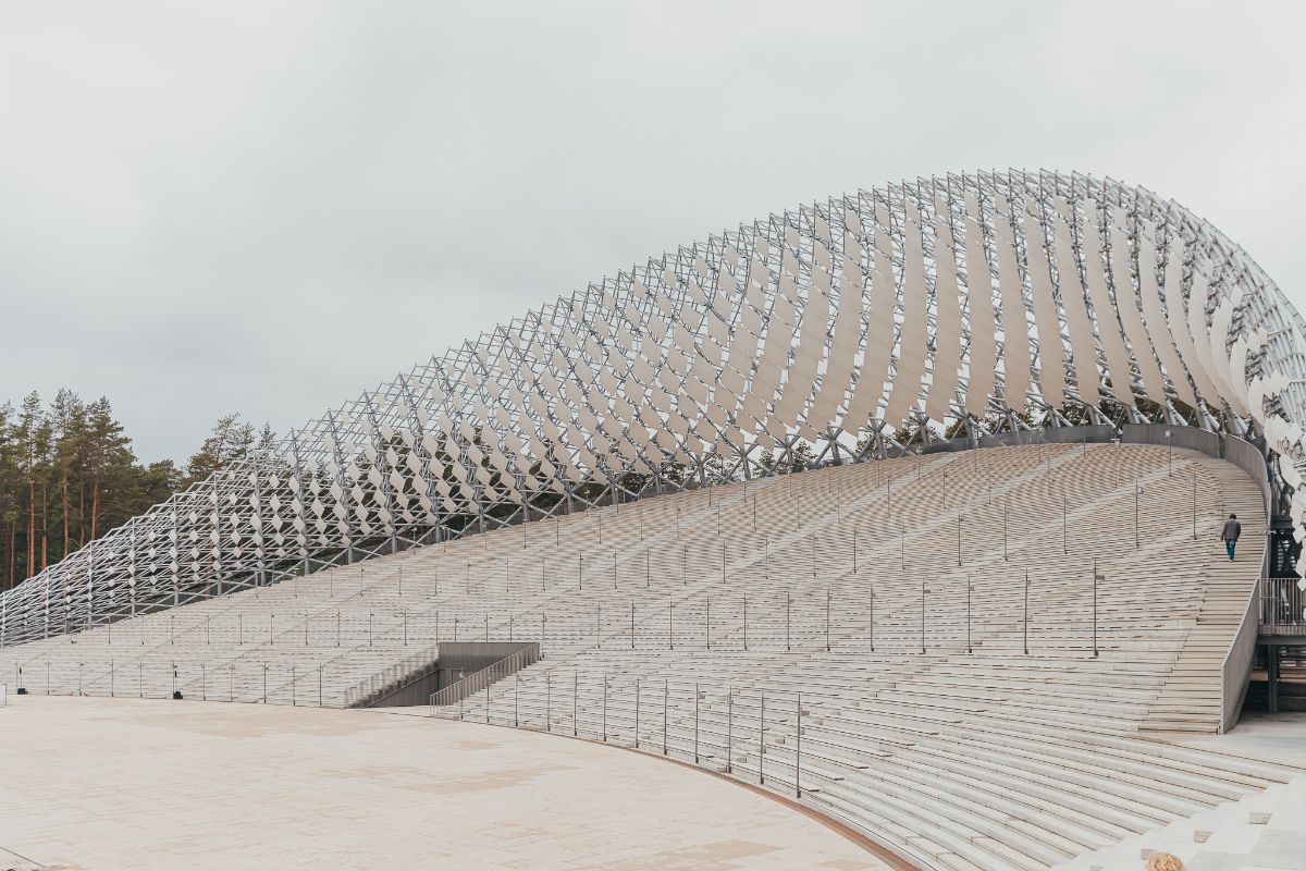 Pārsūdzēs spriedumu par Mežaparka estrādes tāmes publiskošanu