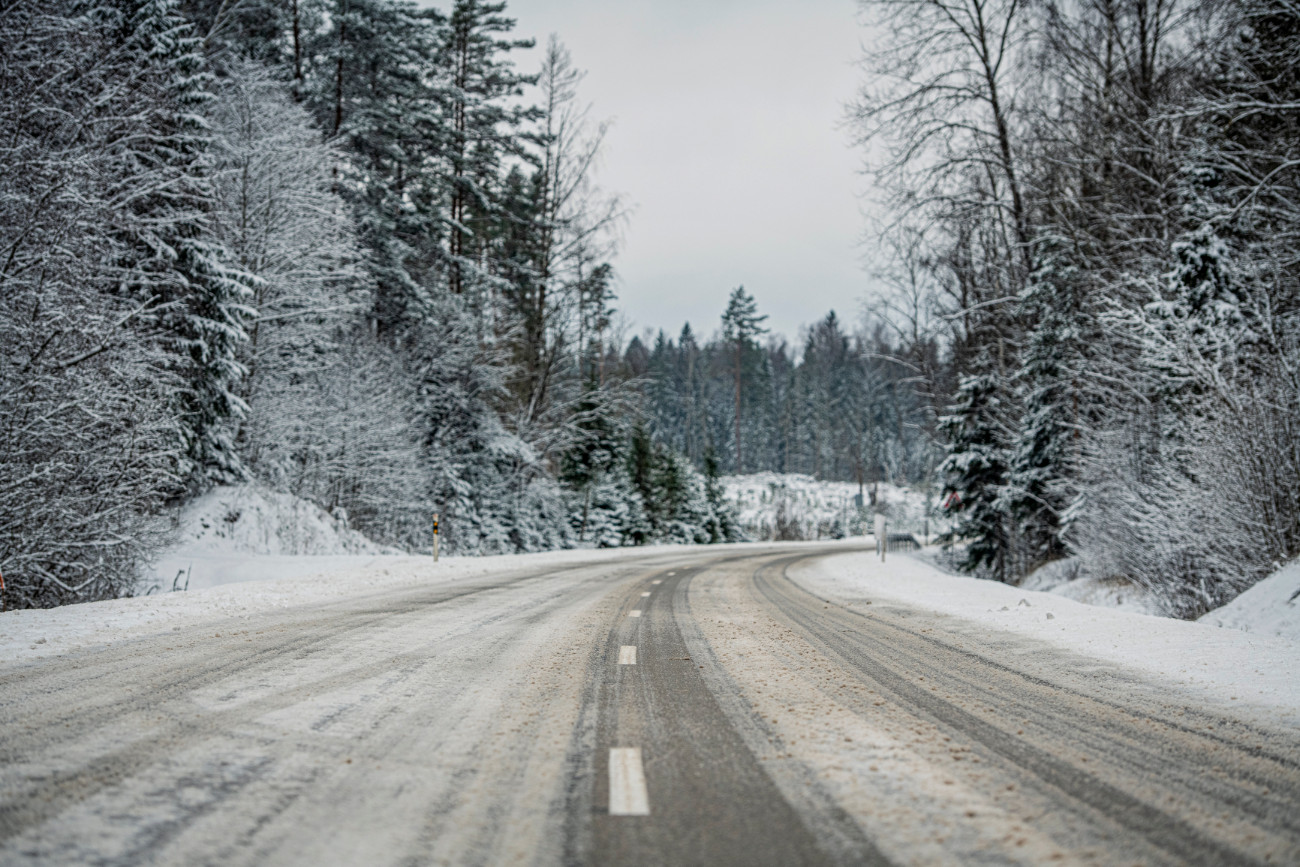 Ziema uz Latvijas valsts ceļiem