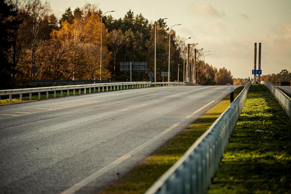 SM skaidro, kā veidojas 2025. gada finansējums valsts autoceļu nozarei