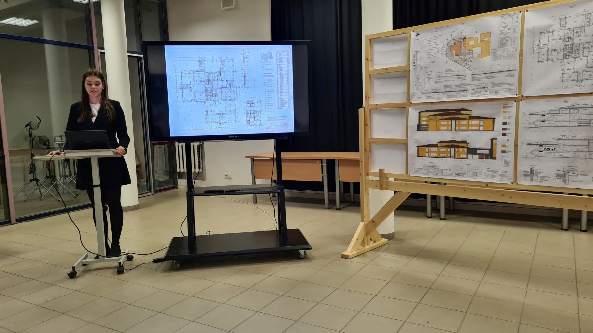 LBTU sākusies nobeiguma darbu un diplomprojektu aizstāvēšana
