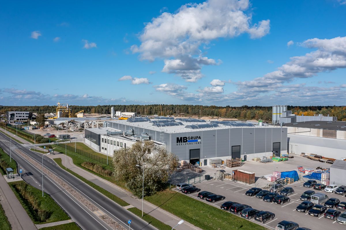 “Dzelzsbetons MB” ražotnē Liepājā izveidota jauna betona produktu līnija