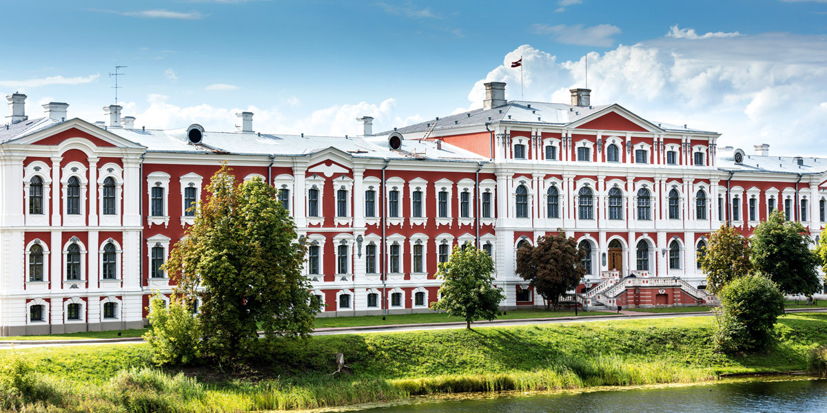 Sāk būvdarbus Jelgavas pils pieslēgšanai pie centralizētās siltumapgādes sistēmas