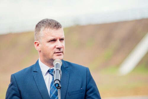 Langi apstiprina Rīgas pilsētas izpilddirektora amatā