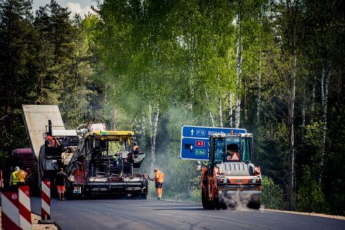 LVC Ceļu laboratorijā ik dienu testēšanai nodod desmitiem materiālu paraugu