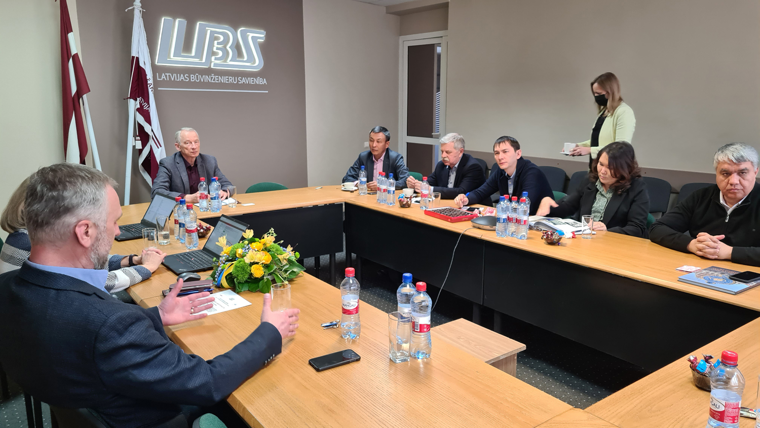 LBS uzņem Uzbekistānas un Kazahstānas delegāciju