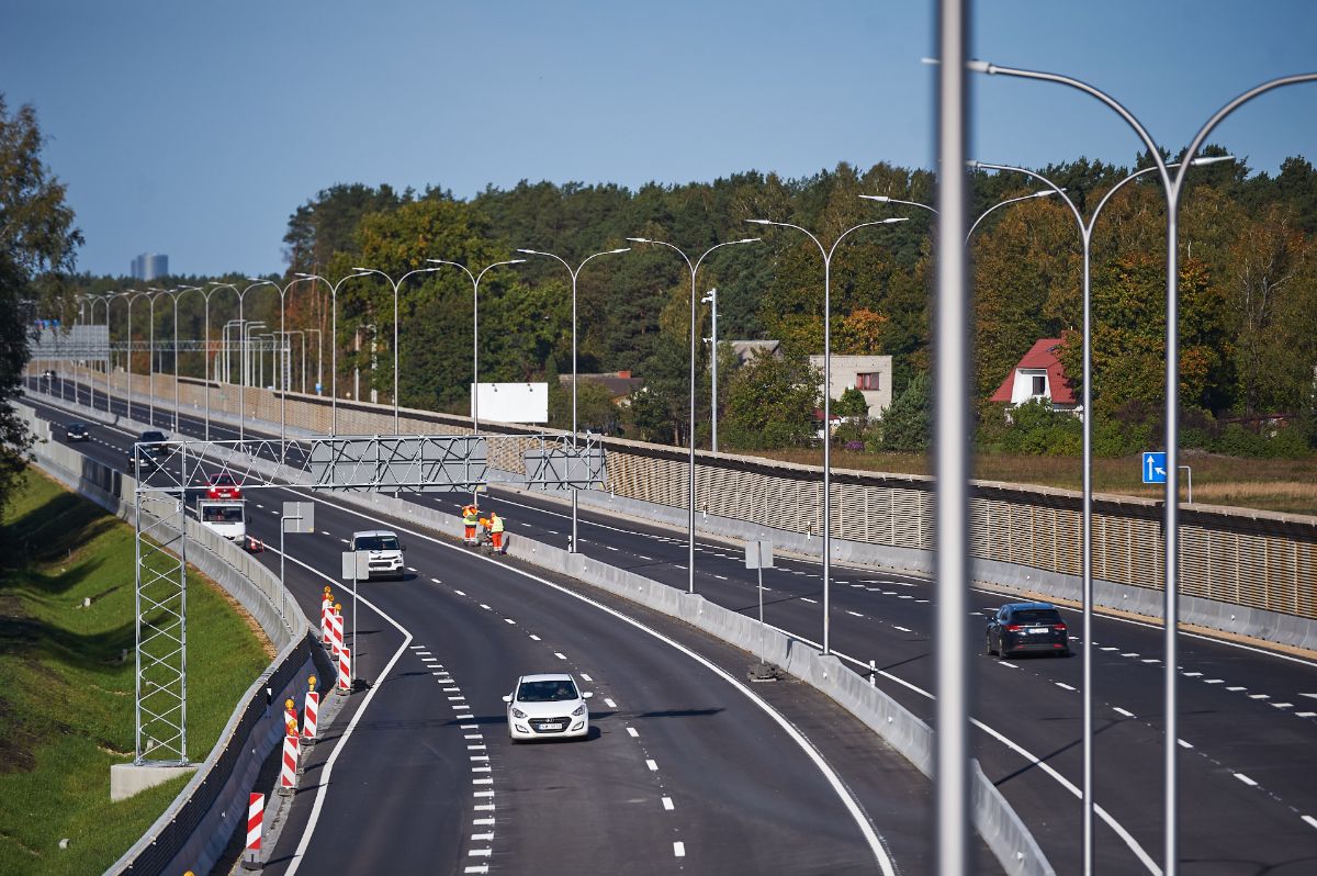 Satiksmes drošības prioritāte valsts ceļu tīklā ir noslogotāko autoceļu pārbūve
