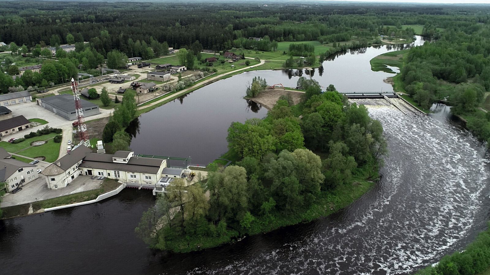 Pabeigta Aiviekstes HES rekonstrukcija