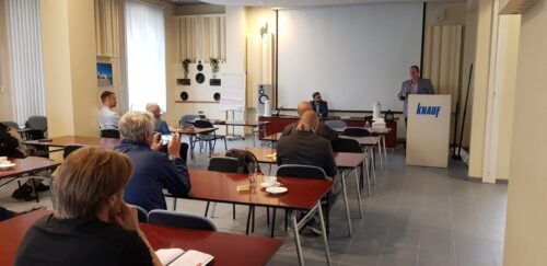 Akustiķi apspriež ekspertu sertificēšanu