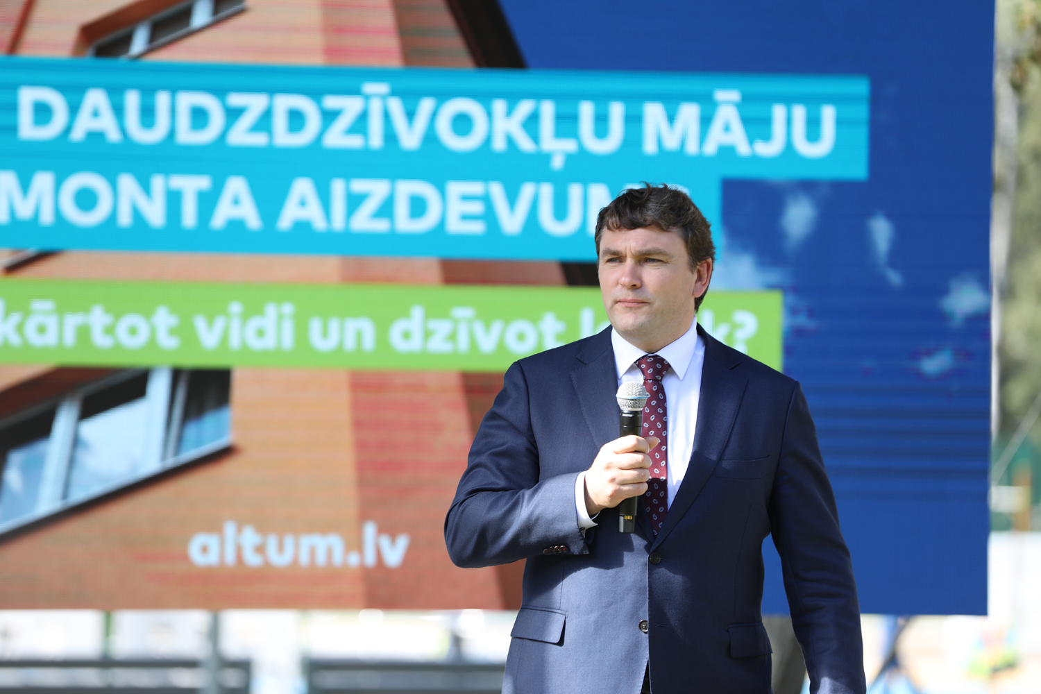 Pieejams 31 miljons eiro daudzdzīvokļu māju remontiem