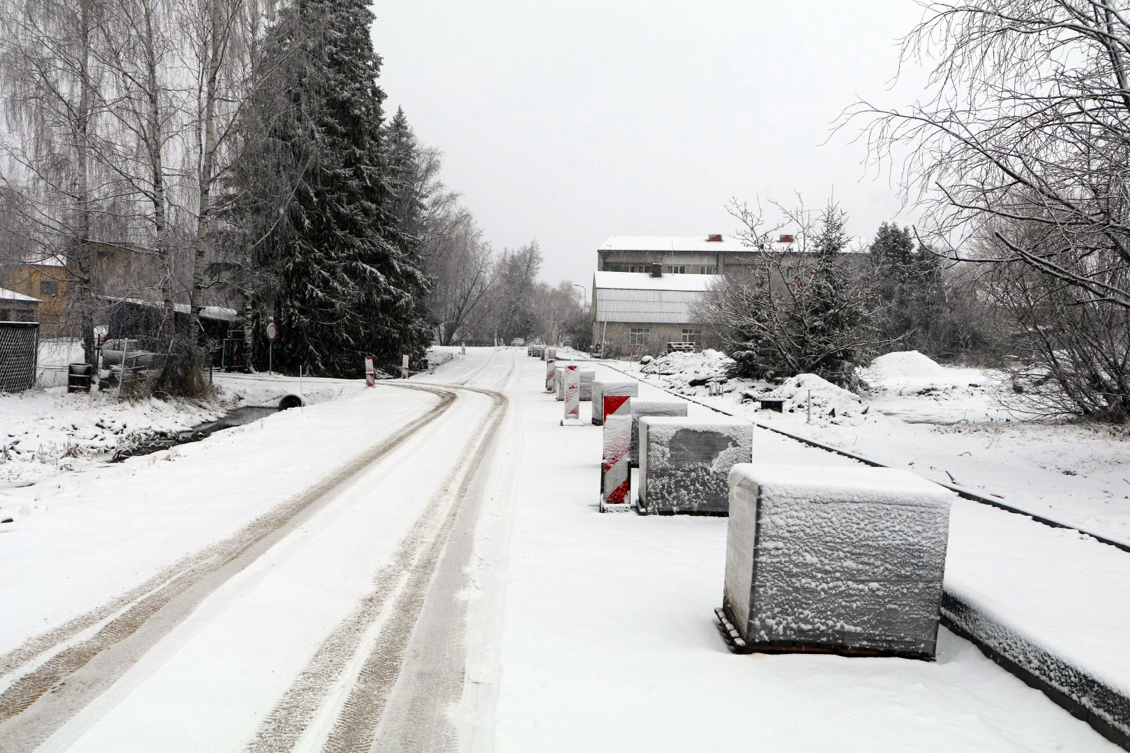 Alūksnē Baložu bulvāra pārbūvei – tehnoloģiskais pārtraukums