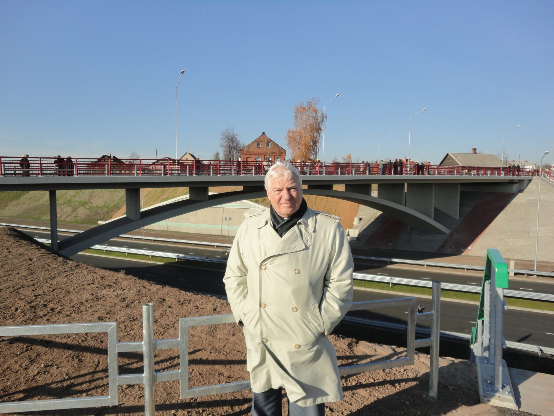 Optimistiskais ceļinieks. Anatolijam Gulbim – 80