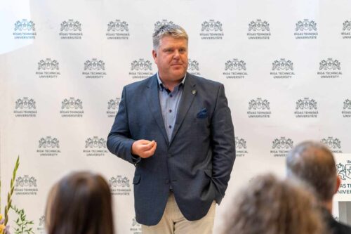 Par RTU padomes priekšsēdētāju ievēlēts Andris Vanags
