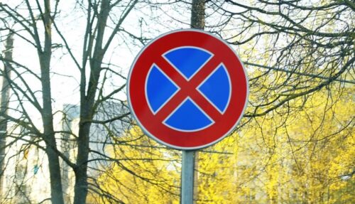 Labiekārto Baznīcas ielu Rīgā