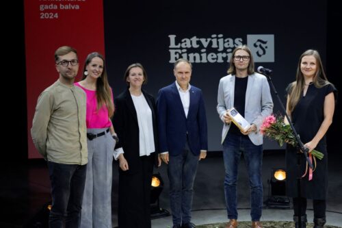 “Latvijas Finieris” piešķir apbalvojumu skolas būvniecības projektam Igaunijā