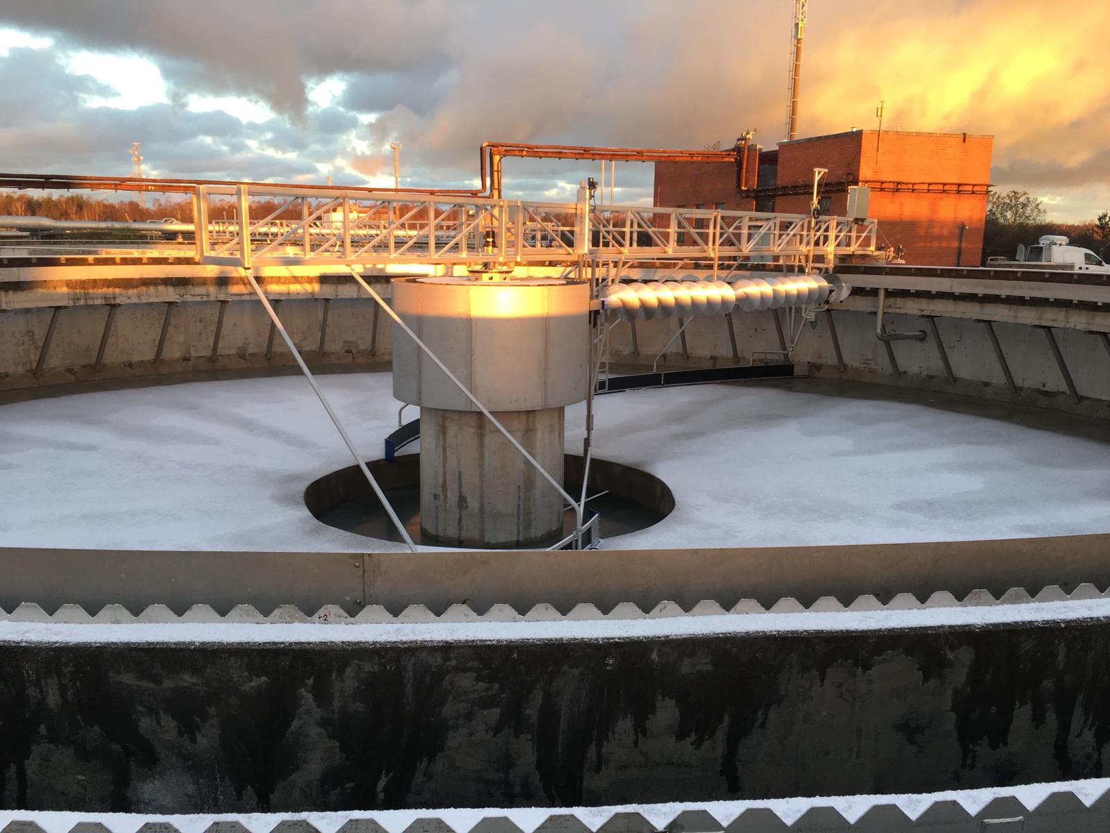 “Rīgas ūdens” izsludina konkursu dūņu utilizācijai