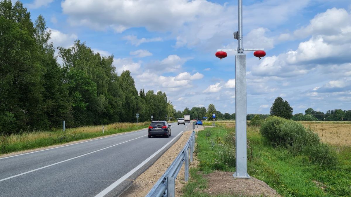 Pirms un aiz Pļaviņām sāk darboties divi vidējā ātruma kontroles posmi