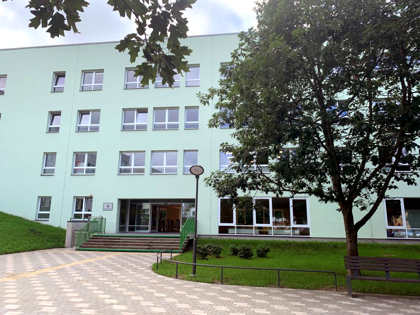 Babītes vidusskolai par 4,9 miljoniem eiro uzbūvēts jauns korpuss