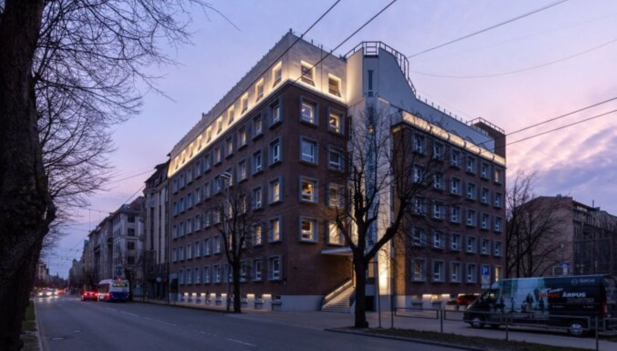 “Balcia” investējis biroja ēkas renovācijā un īres dzīvokļu izbūvē