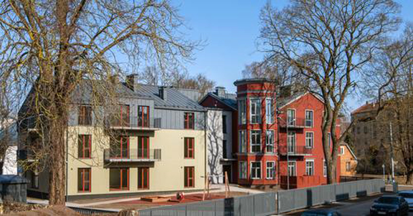 Ekspluatācijā nodota dzīvojamā ēka Baložu ielā Āgenskalnā