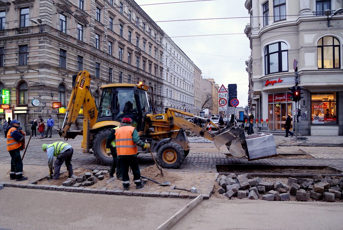 Krimināllietu par Barona ielas remonta dokumentu viltošanu turpinās skatīt nākamgad