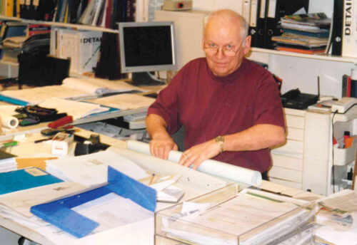 Edvīns Vecumnieks cauri laikiem ar godaprātu