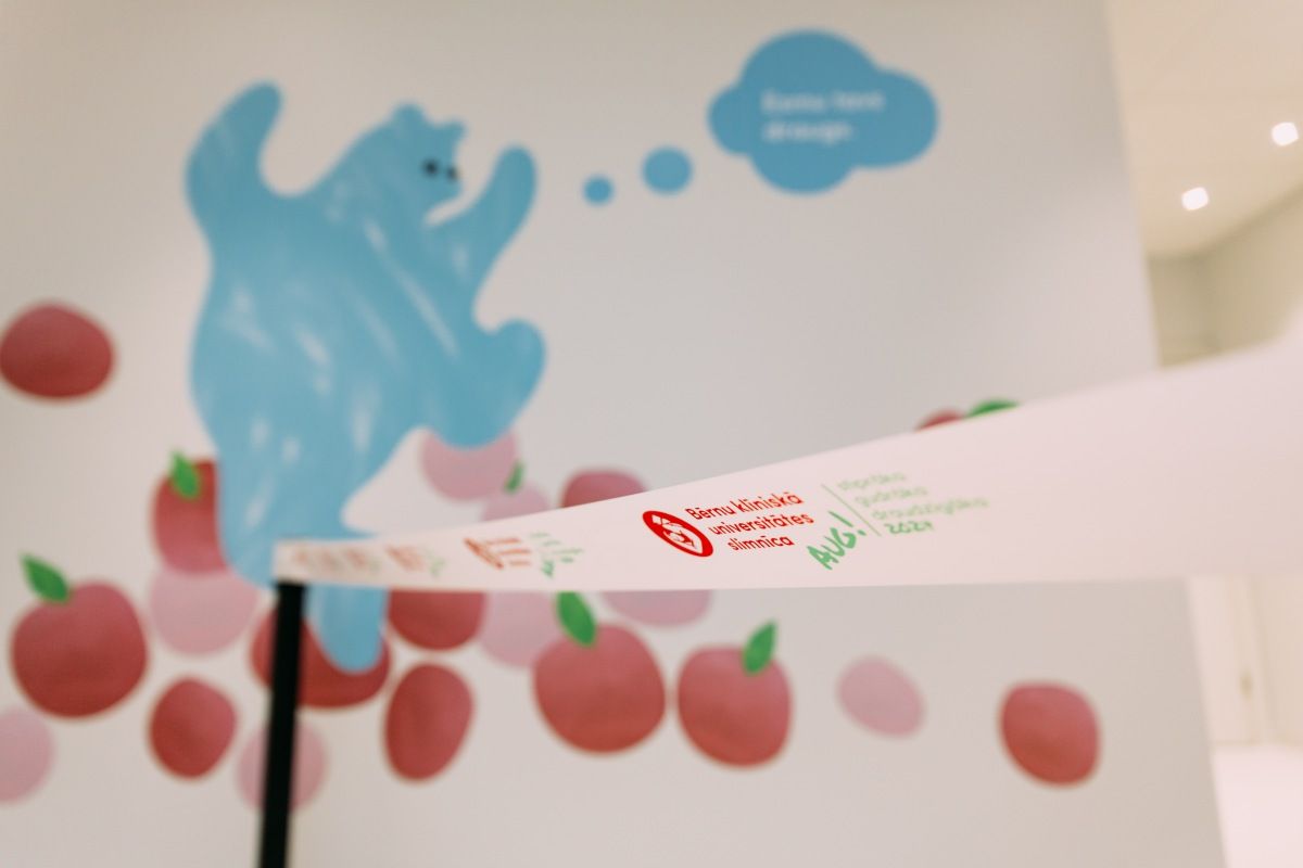 Atklāta Bērnu slimnīcas Dienas stacionāra atjaunotā ēka