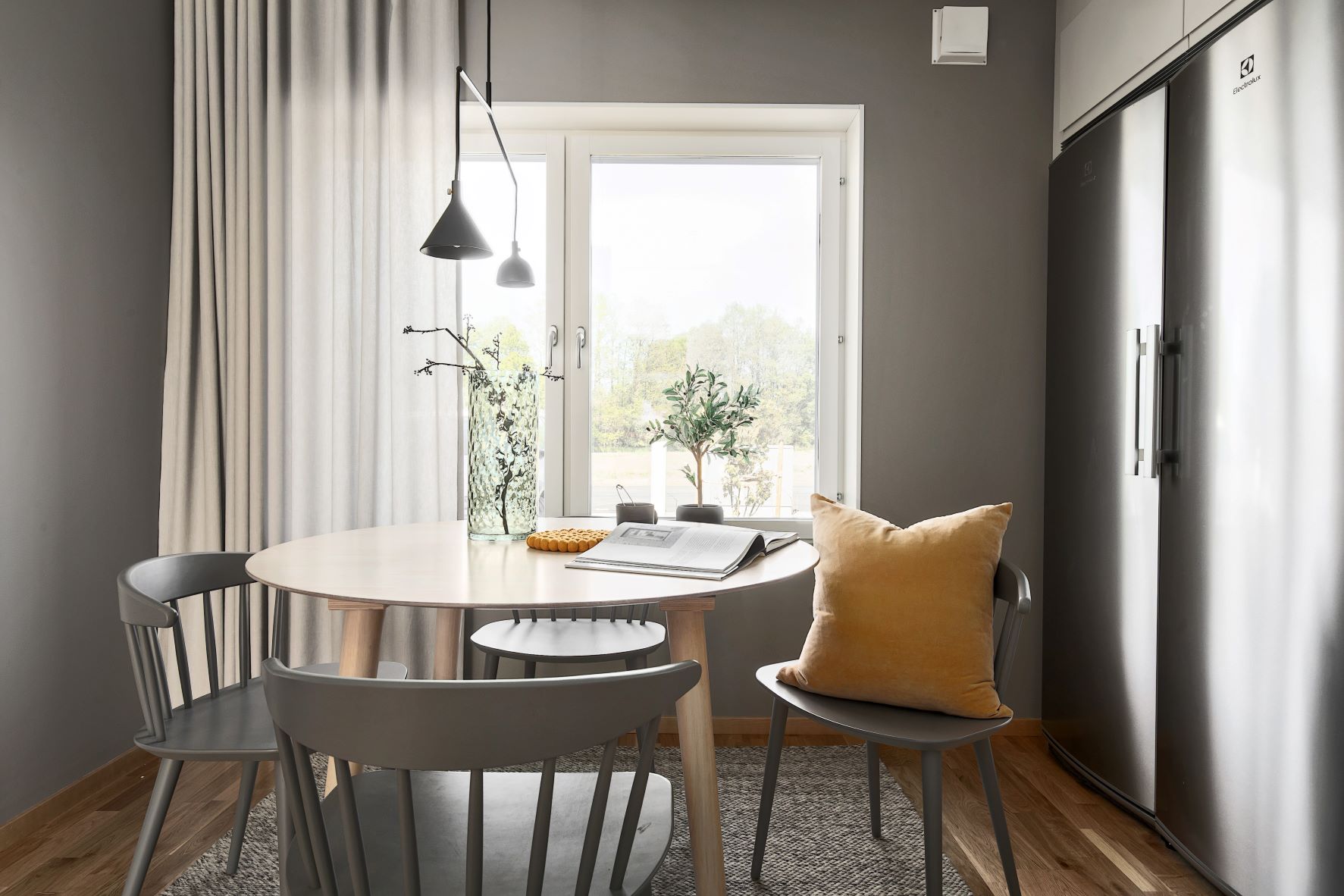 Mežciemā taps jauns dzīvojamo māju projekts “Čiekuru mājas”