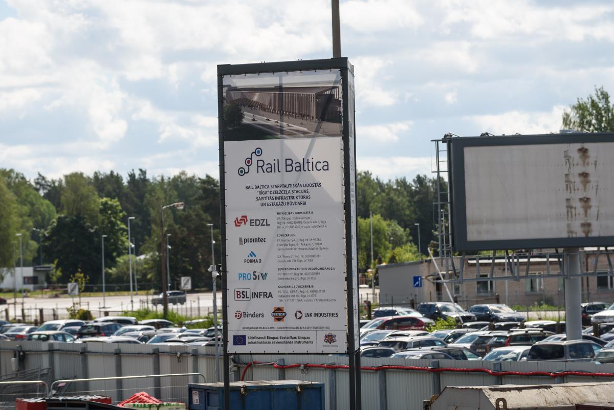 Redzamas “Rail Baltica” stacijas un tās infrastruktūras aprises Rīgas lidostā