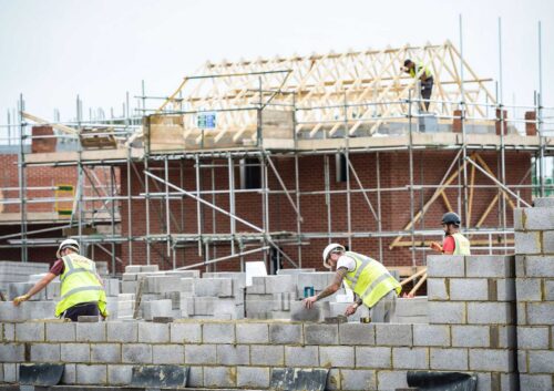 Oktobrī uzņēmēju noskaņojums pasliktinās būvniecības sektorā