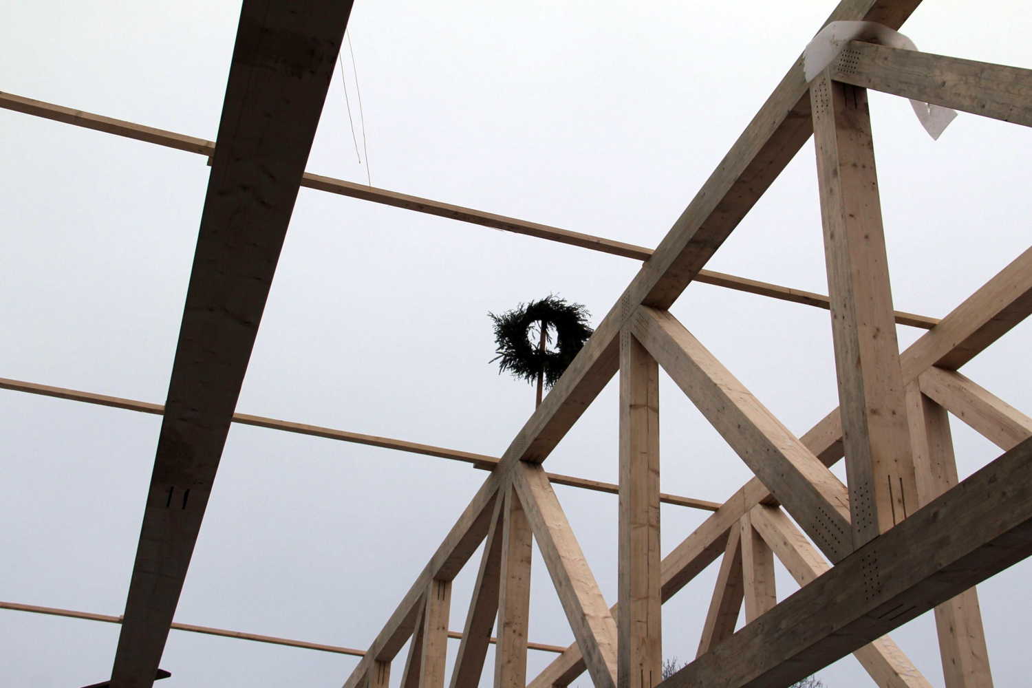 Carnikavas pamatskolai nosvinēti spāru svētki