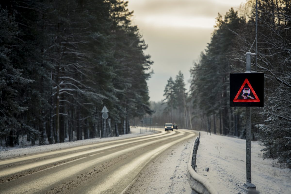 Uz Vidzemes šosejas darbu sāk elektroniskās ceļazīmes