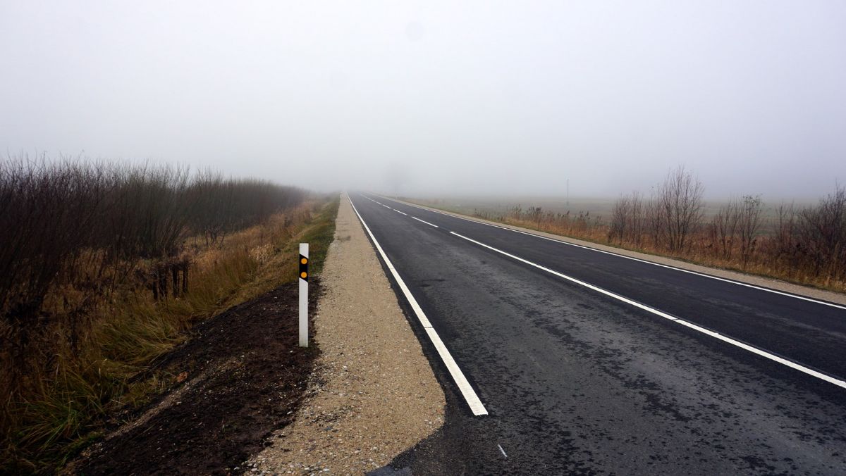 Svinīgi atklāts reģionālā autoceļa Valka–Rūjiena atjaunotais posms