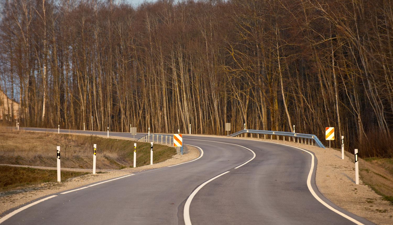 Apspriedīs valsts ceļu ikdienas uzturēšanas tirgus atvēršanu