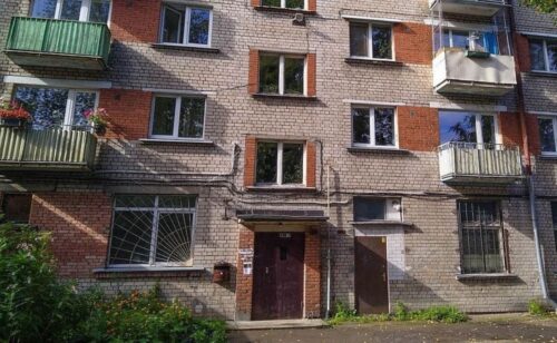 Rīgas dome neizmantos tiesības pārdot pašvaldības dzīvokļus to īrniekiem