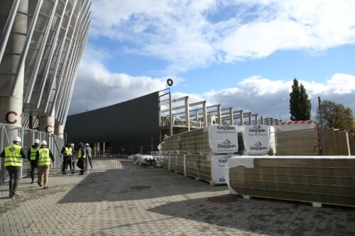 Daugavas ledus halle atzīmē spāru svētkus