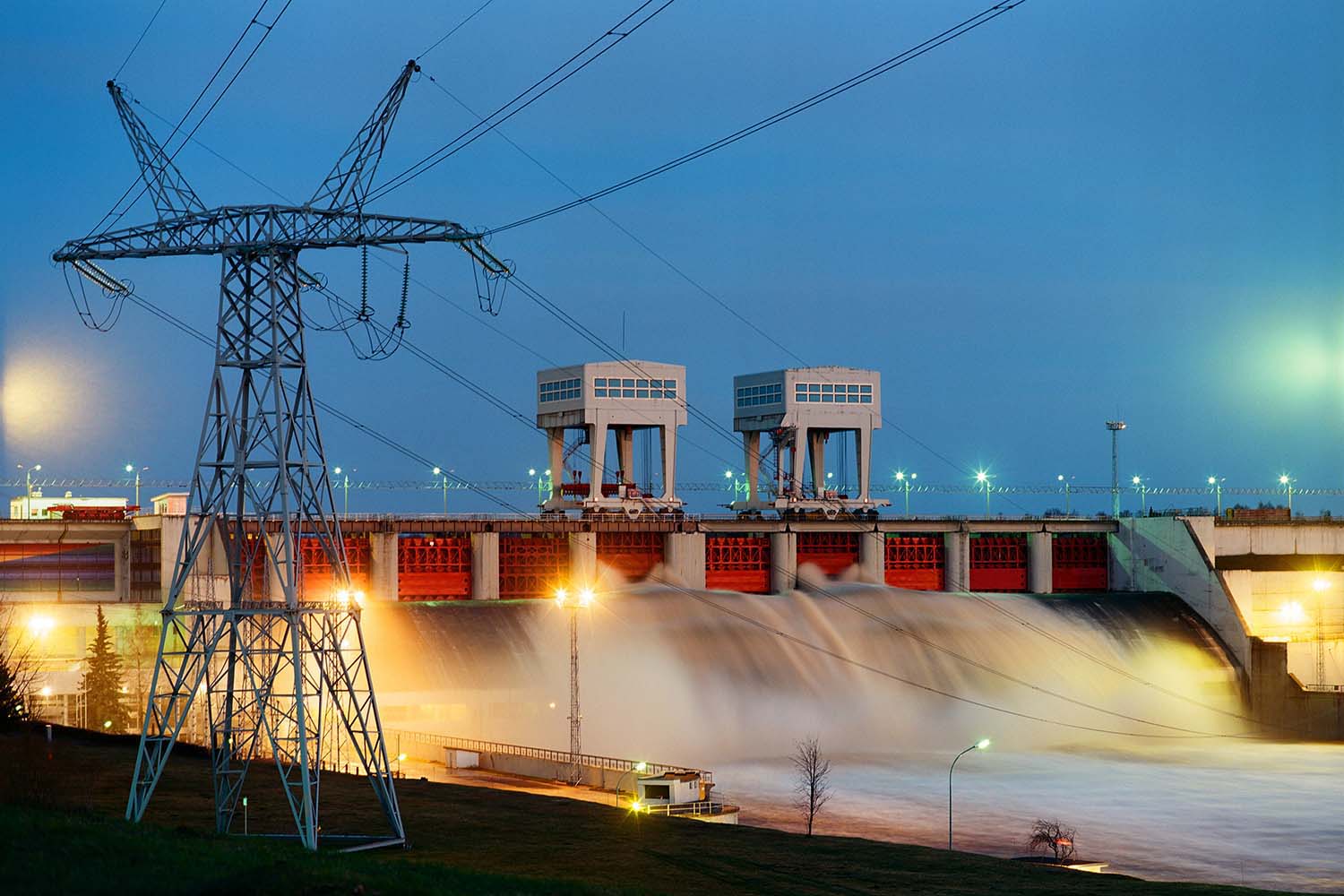 Saeima pilnveido HES būvju drošuma uzraudzības kārtību