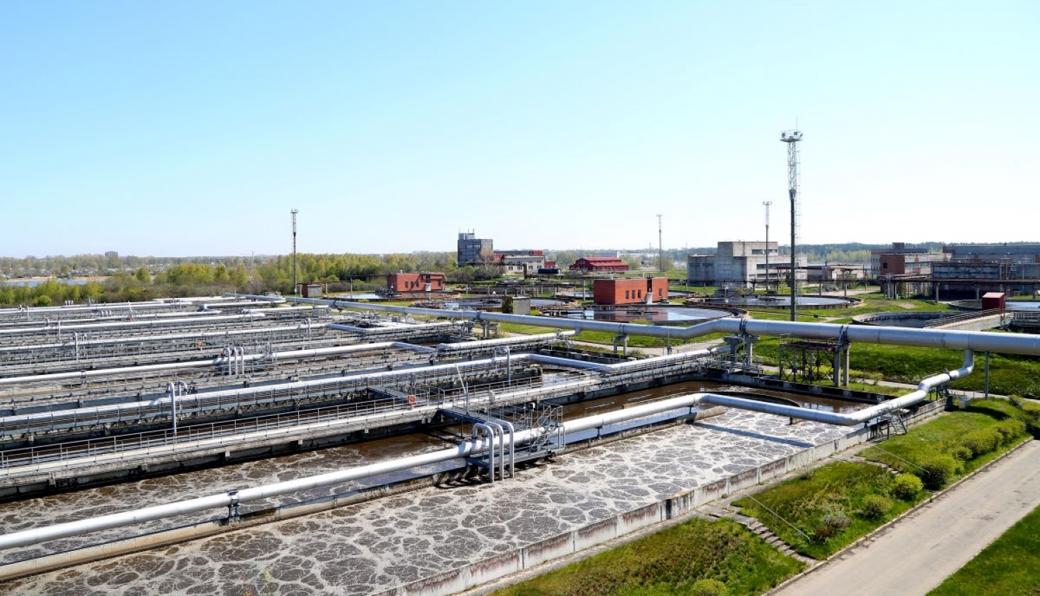 Vērš uzmanību nepieciešamībai aizsargāt pazemes ūdeņus