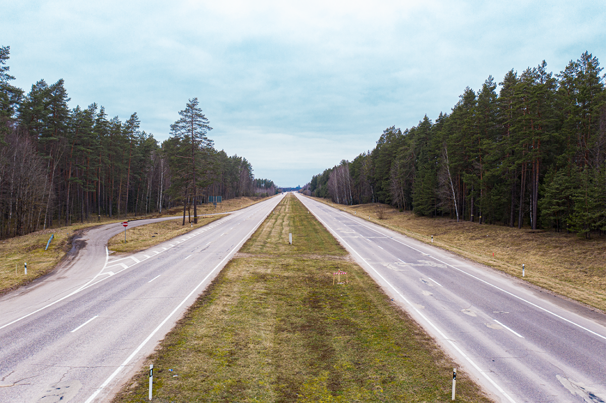 Sāk A6 šosejas četru joslu posma pārbūvi no Nīcgales līdz Daugavpilij