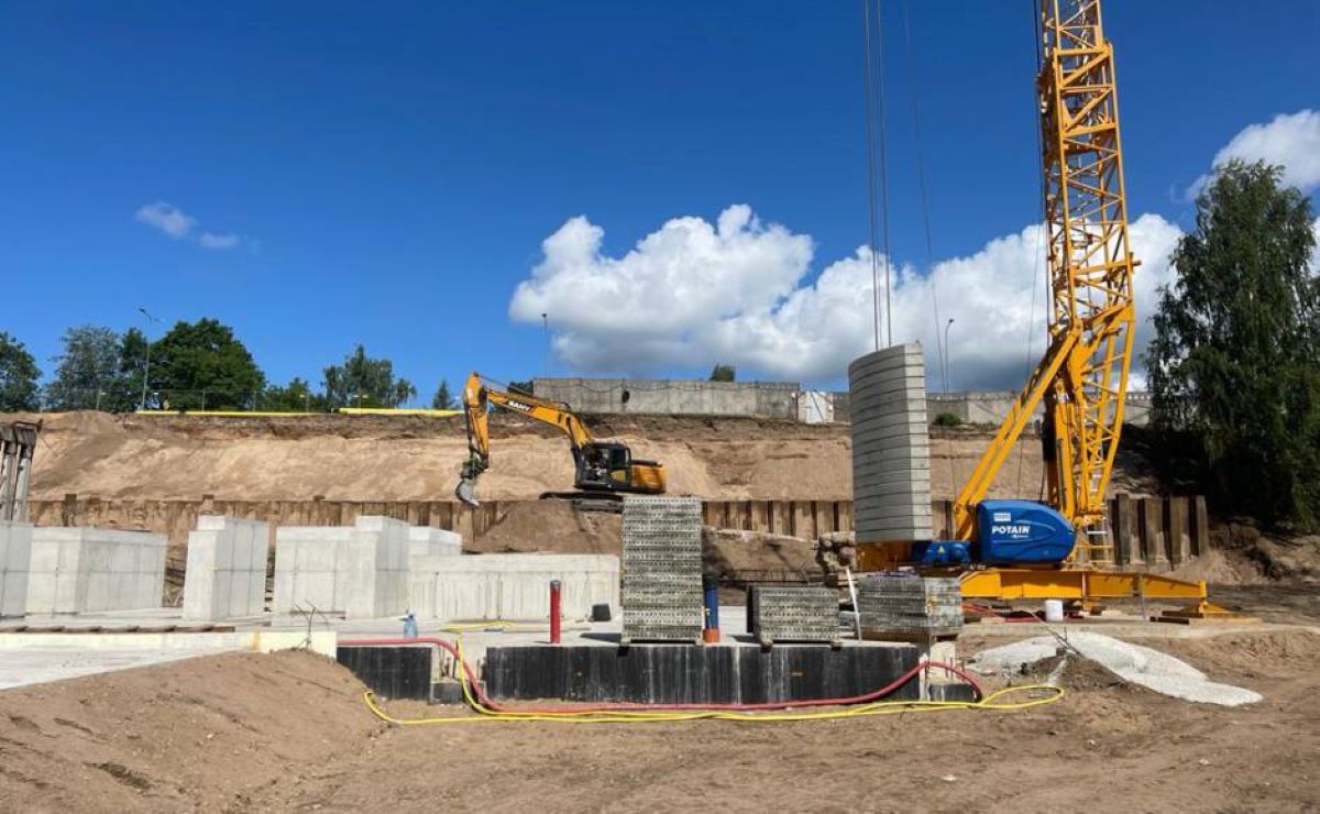 Daugavpilī ceļ jaunu šķeldas katlumāju apkures tarifa stabilizēšanai