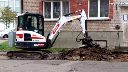 Daugavpilī pašvaldība palīdz labiekārtot daudzdzīvokļu māju pagalmus