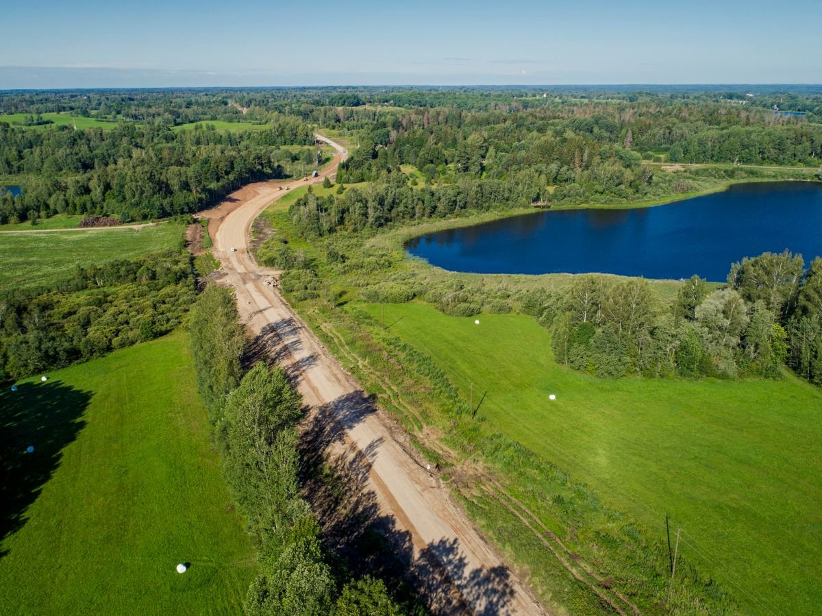 Plaši būvdarbi uz Vidzemes šosejas no Melturiem līdz Rīdzenei