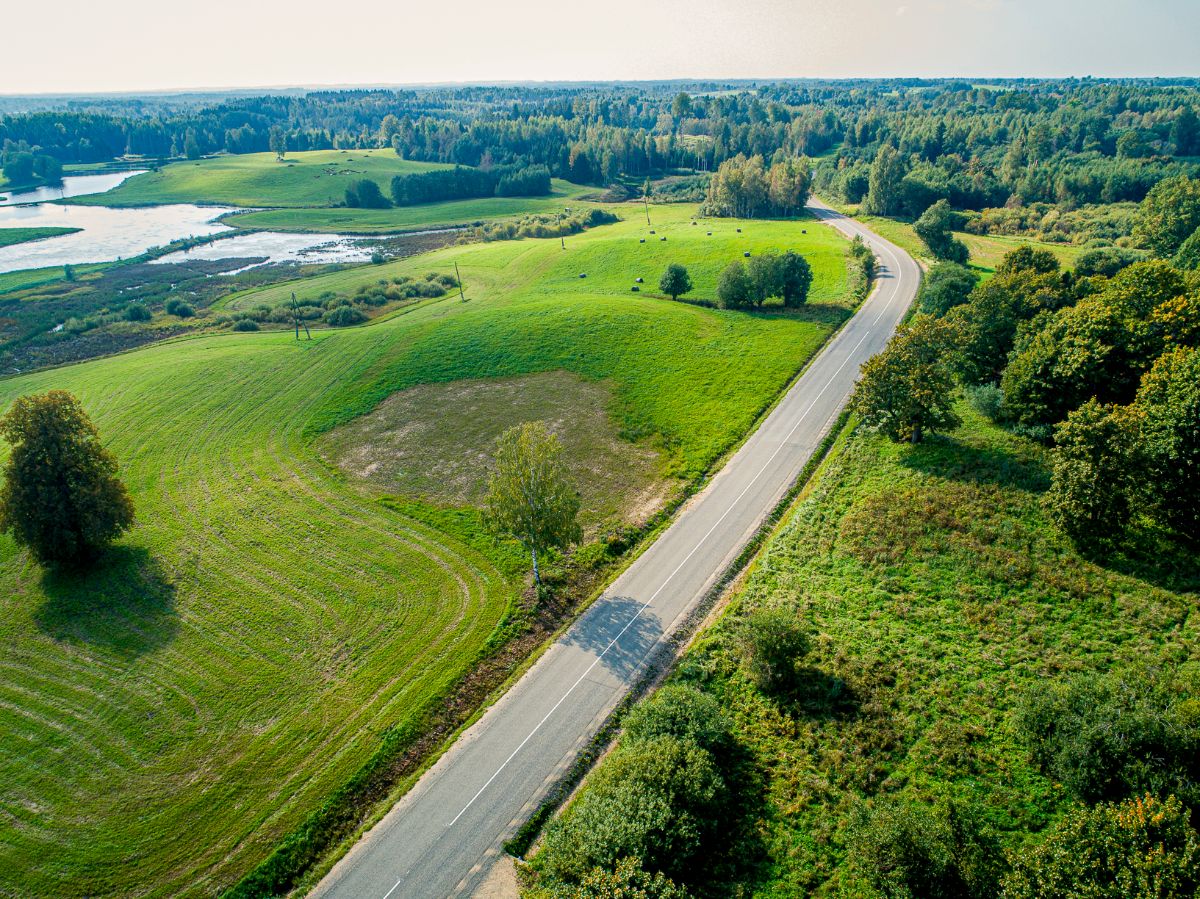 Drustos un Mārsnēnos atklāti izbūvētie ceļu posmi