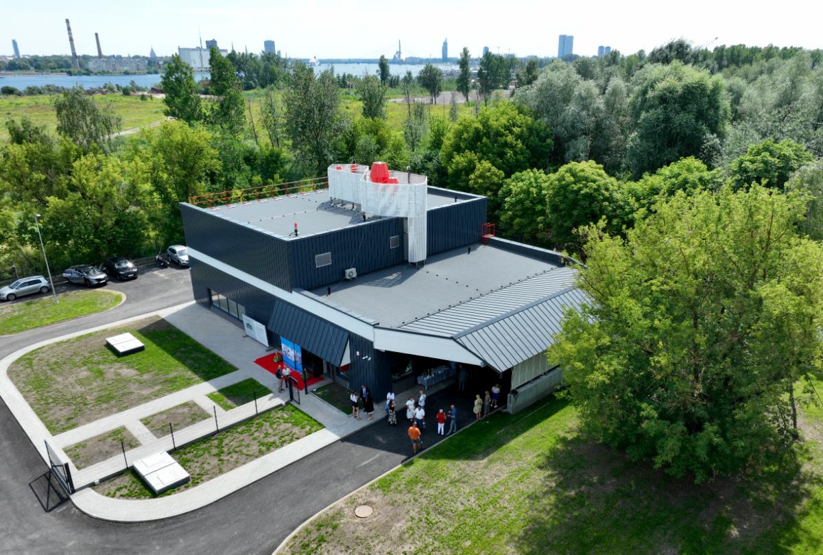 Rīgā atklāta Baltijā lielākā kanalizācijas sūkņu stacija