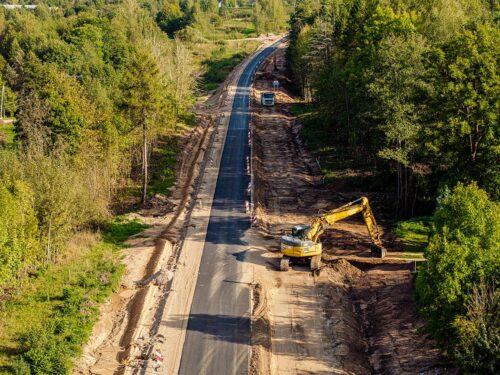Augšdaugavas novadā pārbūvē reģionālā ceļa posmu starp Ilūksti un Sventi