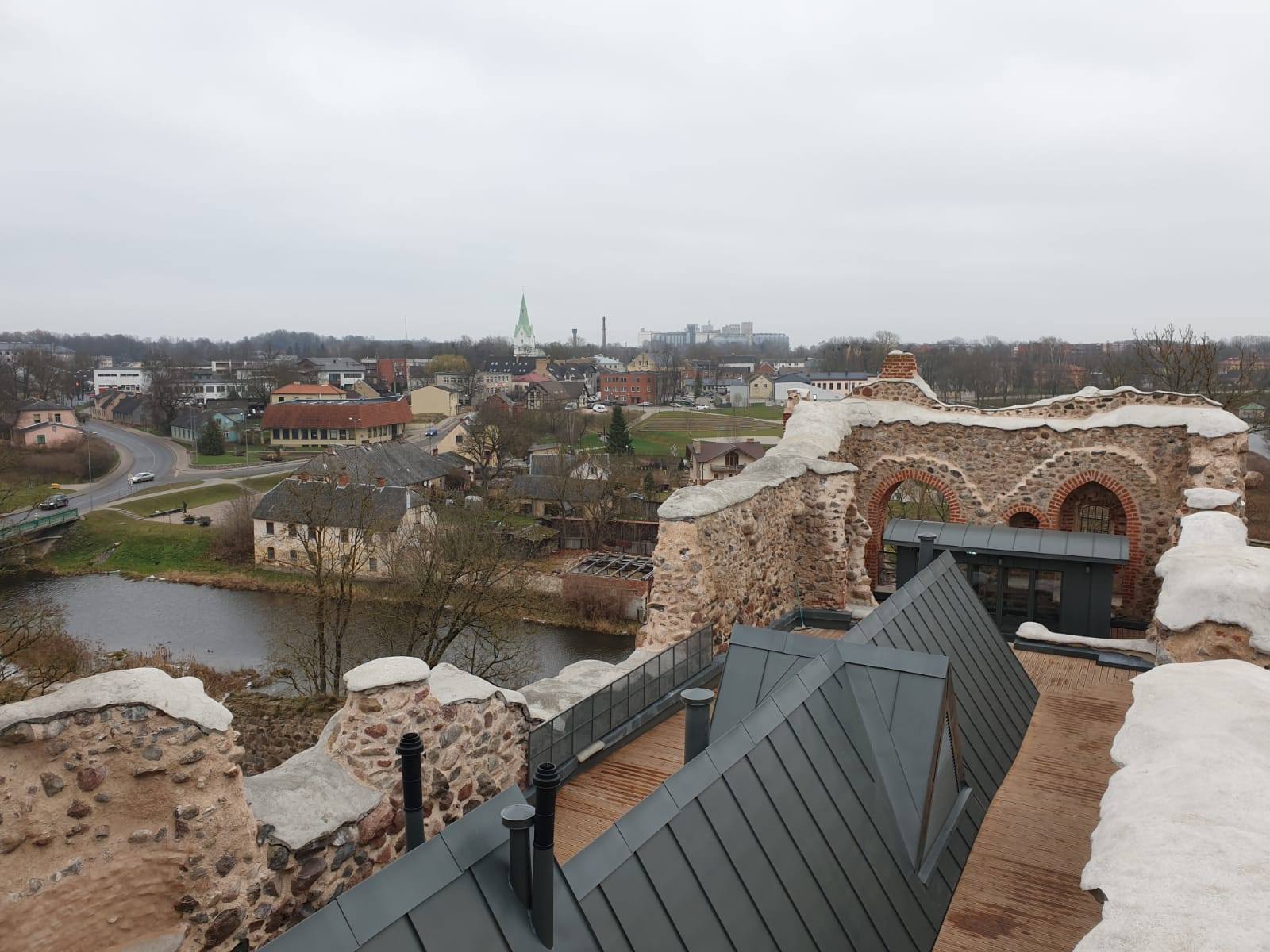 Ekspluatācijā pieņemta Dobeles Livonijas ordeņa pils kapela