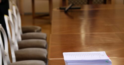 Atbalsta grozījumus Publisko iepirkumu likumā