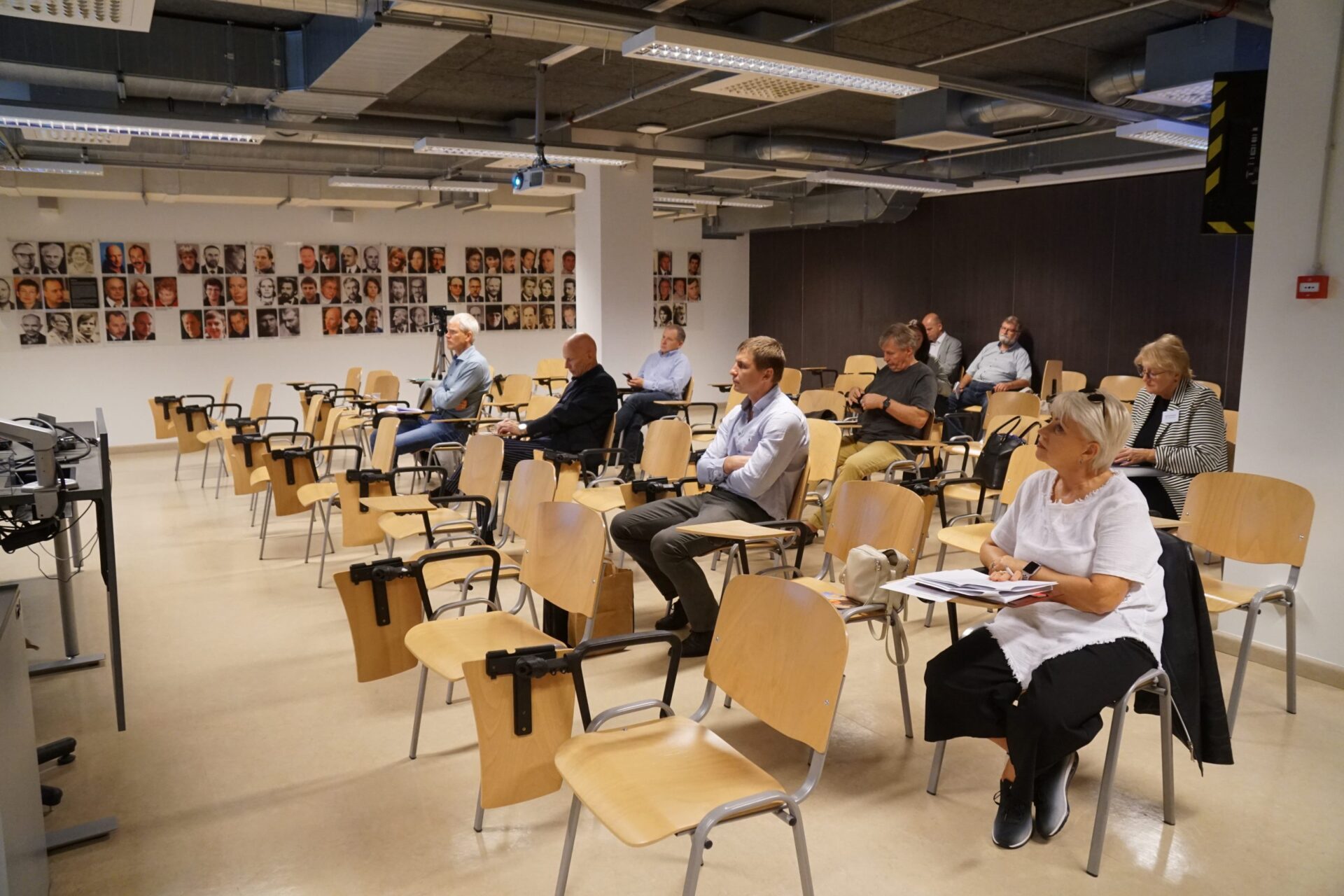 Vērtētāji tiekas ar “Būvindustrijas lielās balvas” nominantiem – otrā diena