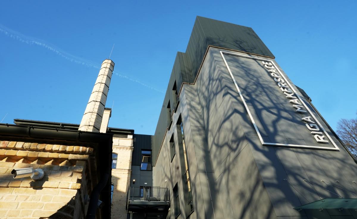 Svinīgi atklāta modernā prototipēšanas darbnīca “Riga Makerspace”