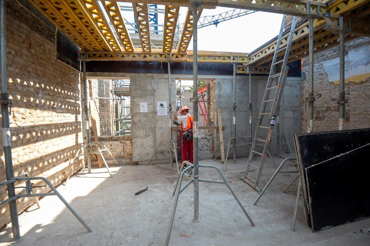 Piedāvā doties virtuālā tūrē pa Jaunā Rīgas teātra kompleksu