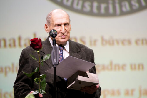 Pieticīgais tiltu vīrs Raimonds Maslovskis